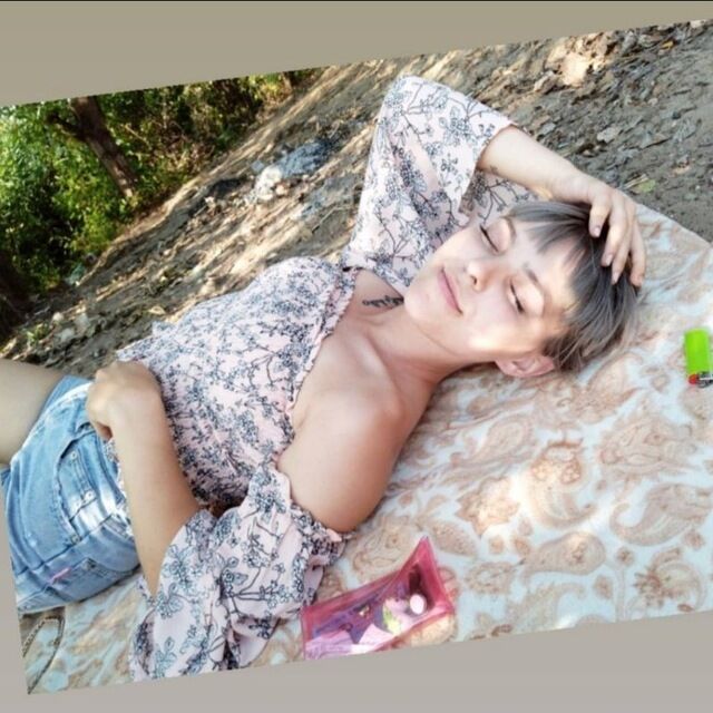  50524310  Yulia, 26 ,    