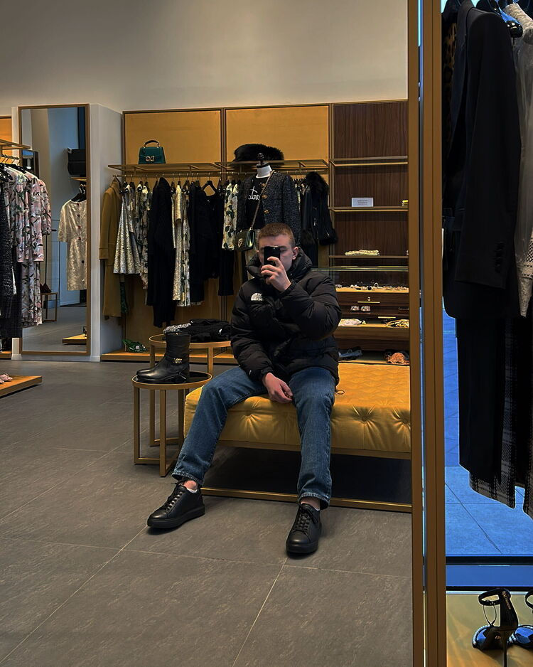 ���� 32977000 ����� ����������, 22 ����, ���� ���������� � ������