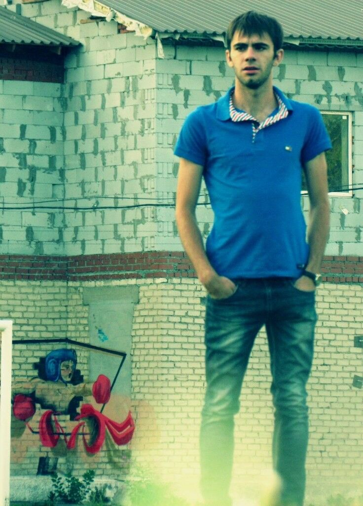  4524330  Vovaromanov, 33 ,    