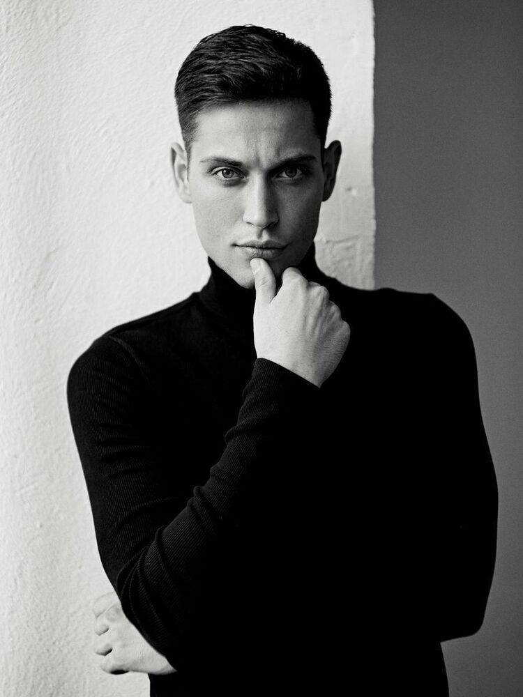 ���� 49952000 ������� �����, 38 ���, ���� ���������� � �������