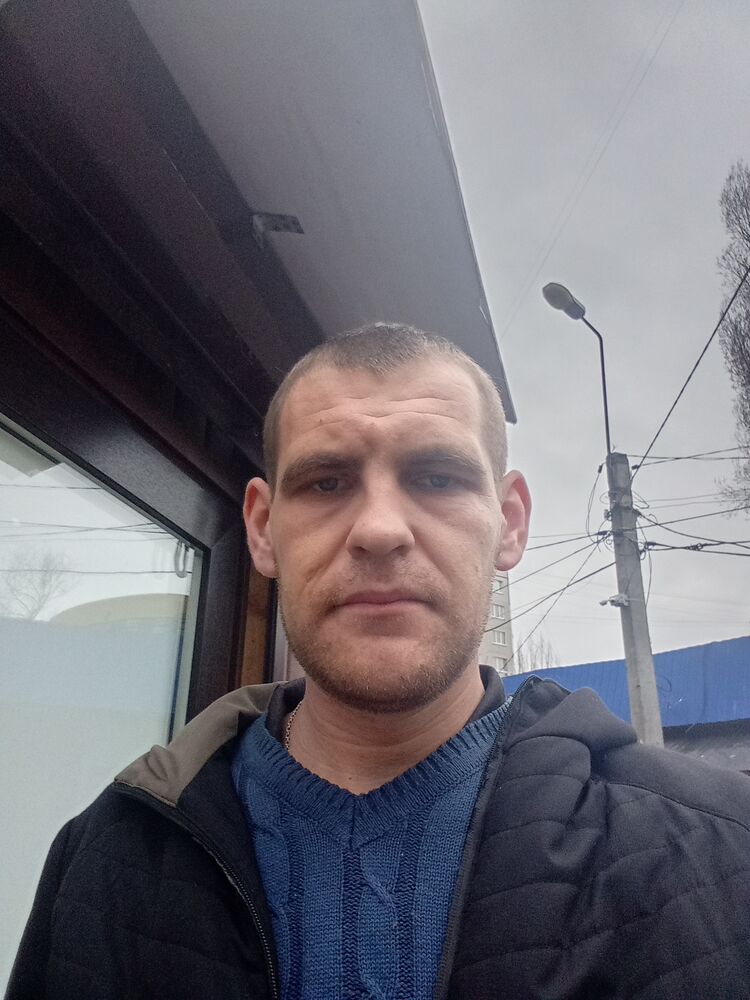  ,   Pavel, 33 ,   ,   , c , 