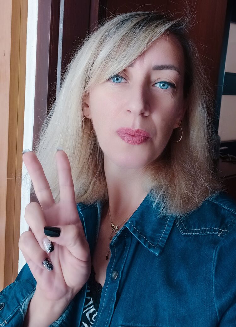  39976350  Olya, 42 ,    