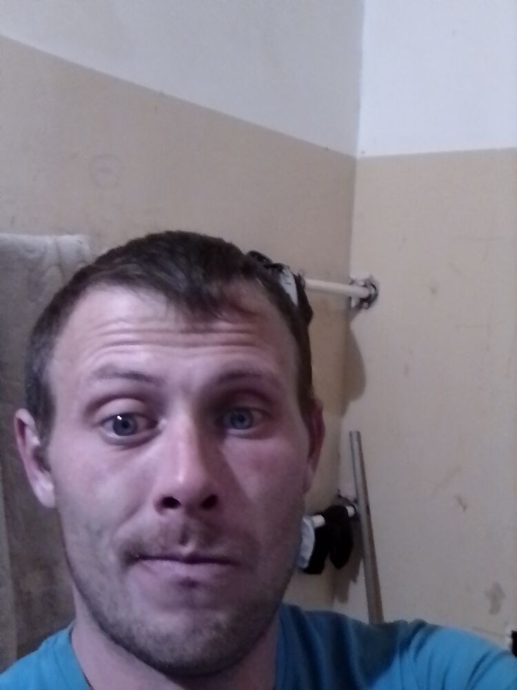  43525670  , 35 ,    