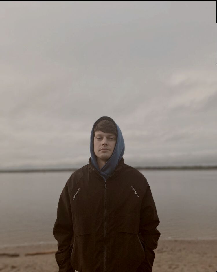  51959410  , 30 ,    