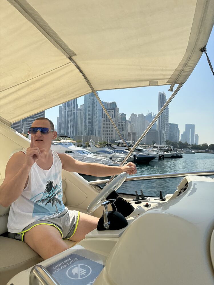 ���������� ������, ���� ������� Illia, 39 ���, ������������ ��� ������, ����� � ���������