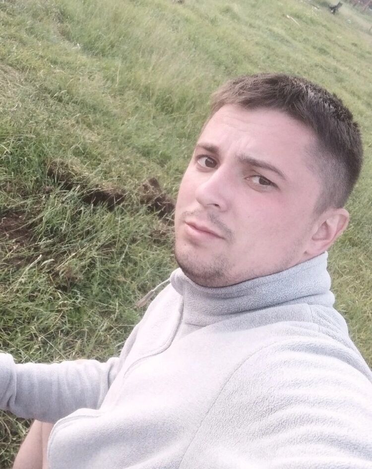  45942350  , 35 ,    