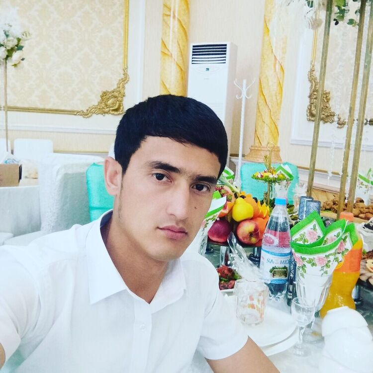  ,   Ali, 33 ,   c 