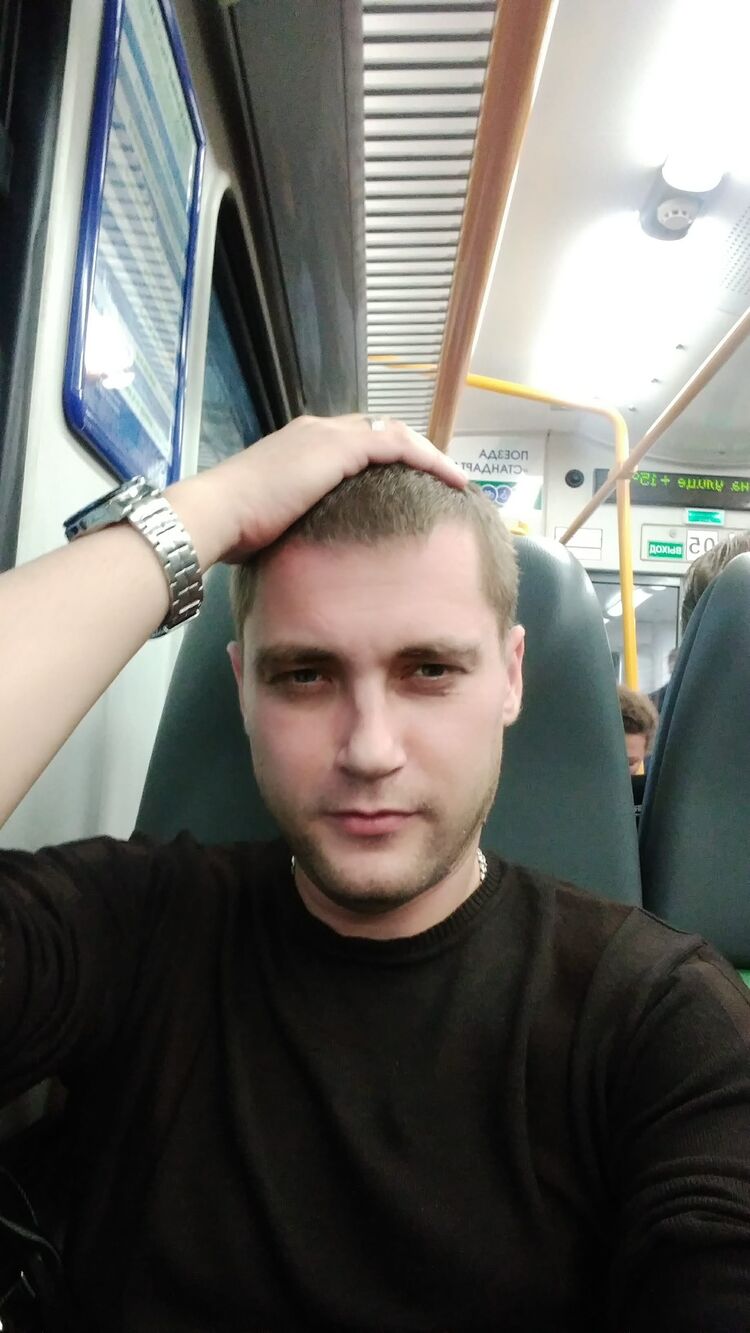  42400580  Andrey, 41 ,    