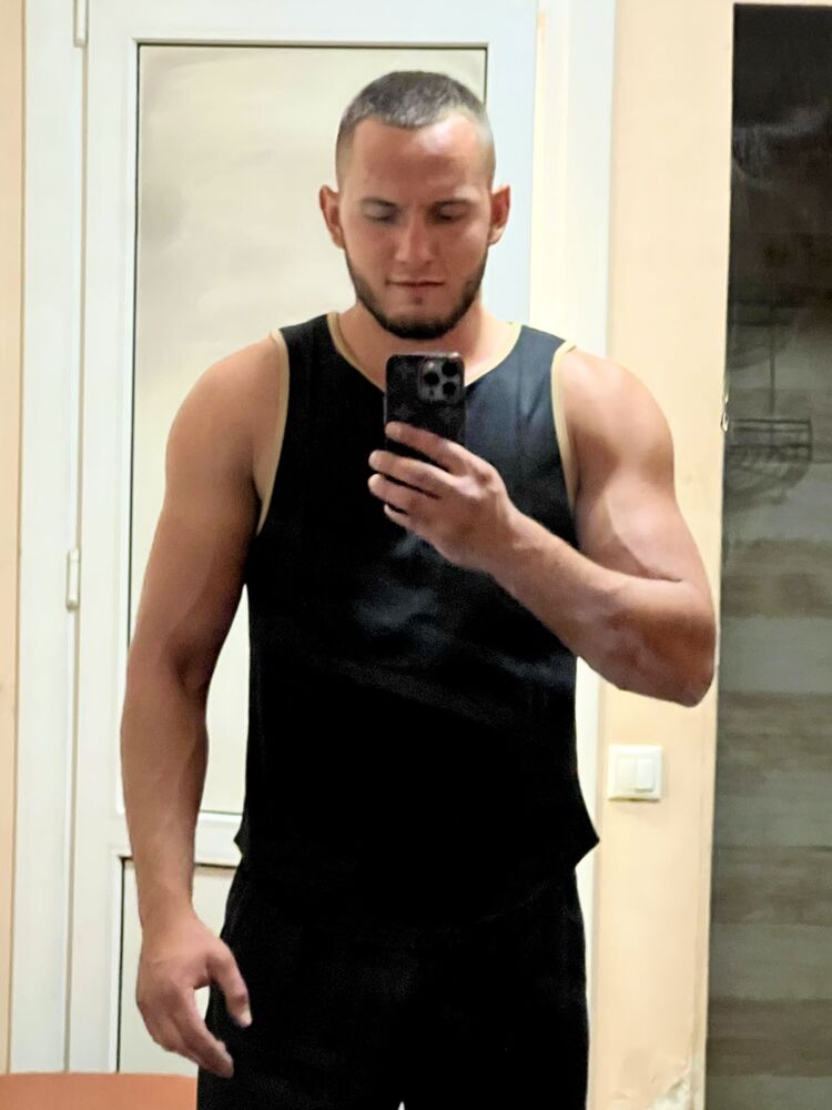 45526740  , 24 ,    