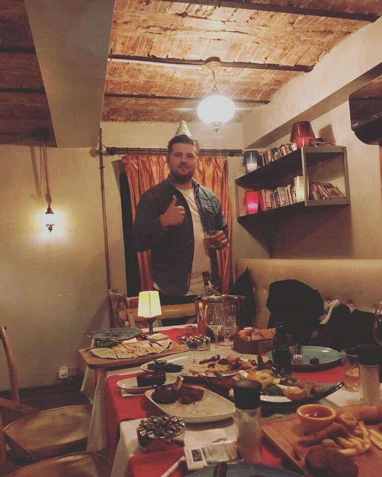  ?,   Umut, 28 ,   ,   