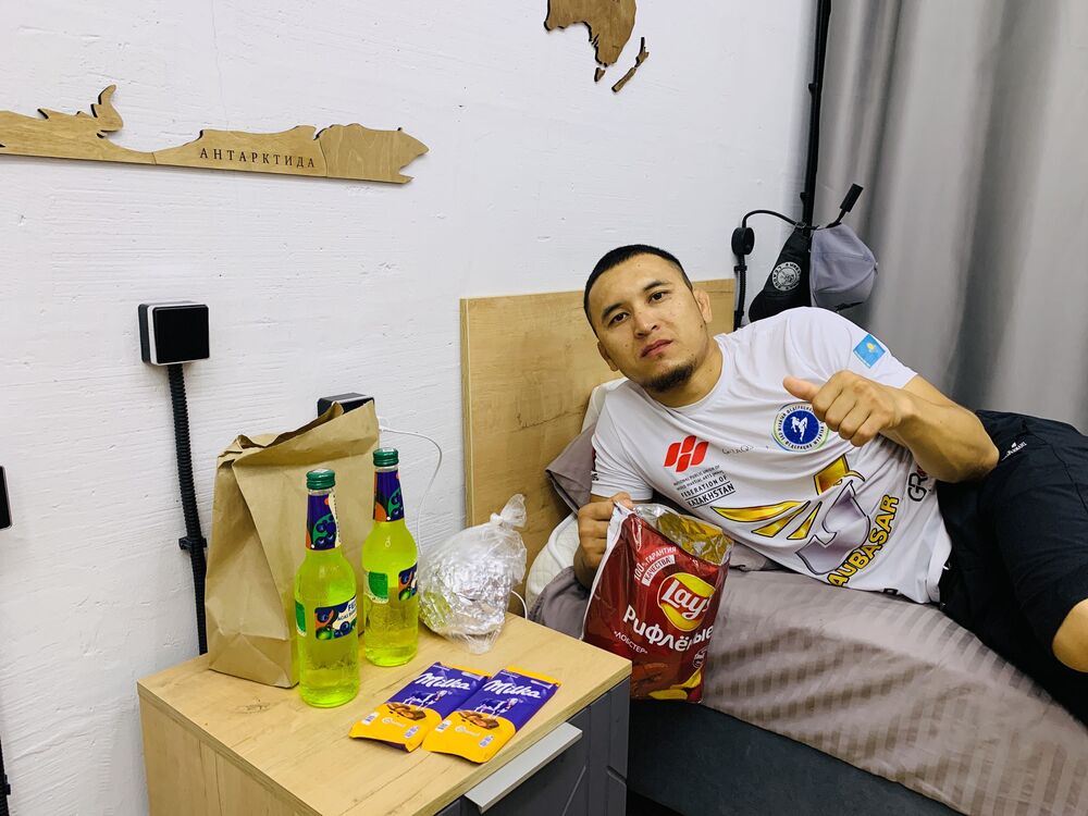  53116640  , 27 ,    Palais-Bourbon