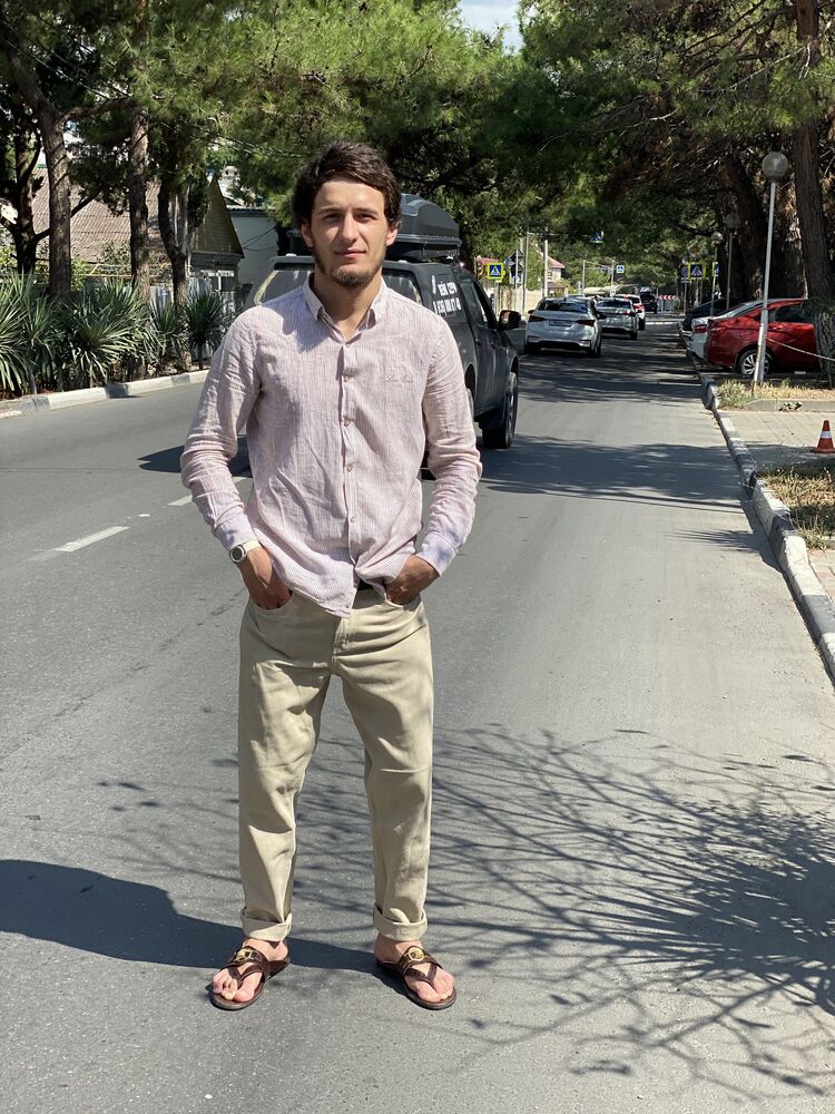  45956920  Tony Montano, 30 ,    