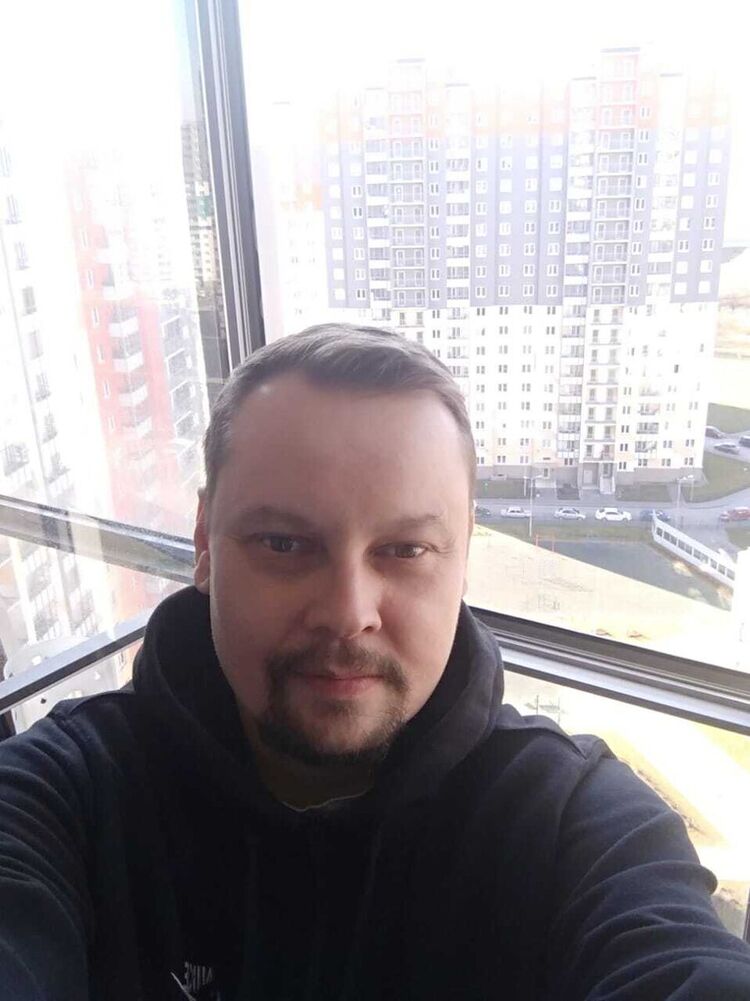  ,   Igor, 42 ,   ,   , c 
