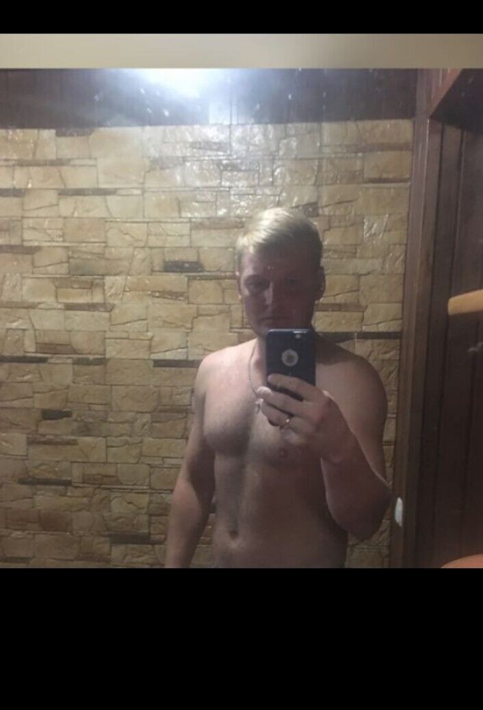 ,   Artemka, 37 ,   ,   