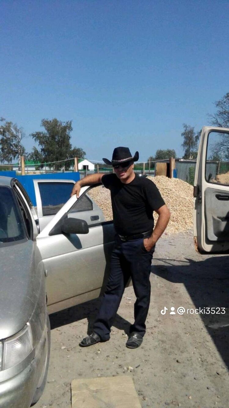  46914900  , 51 ,     