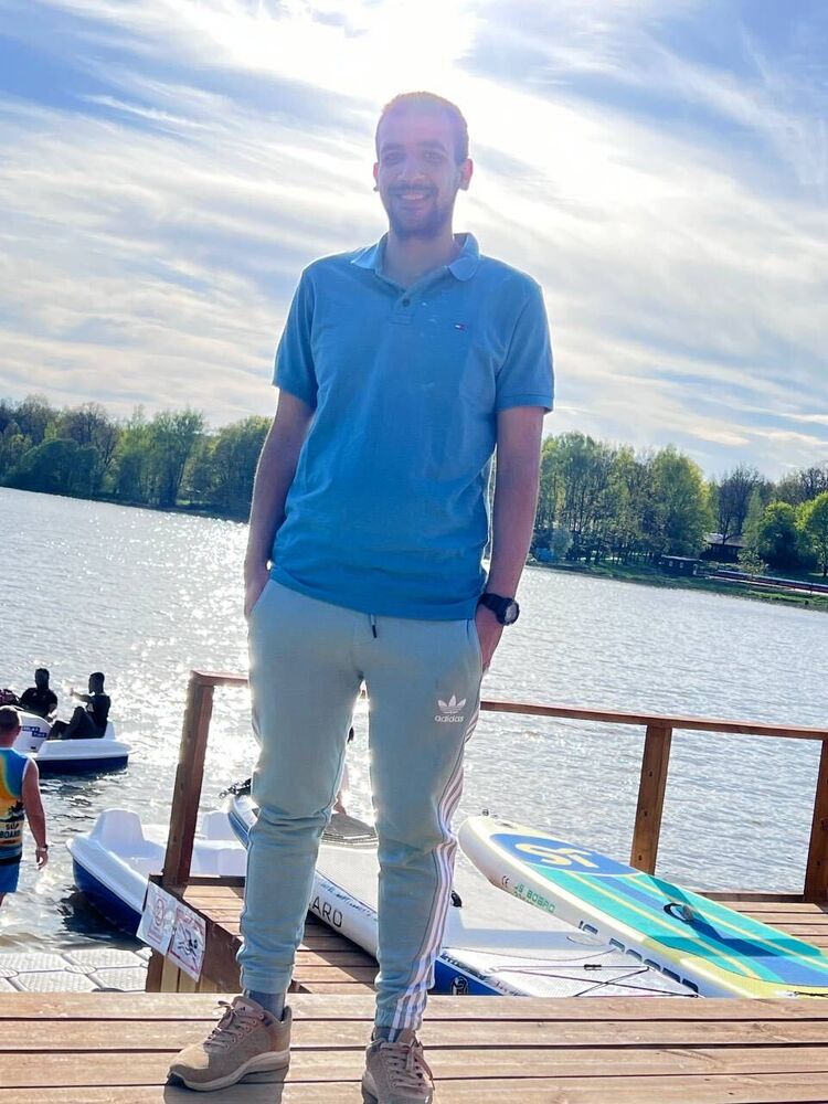  ,   Ahmed, 21 ,   ,   