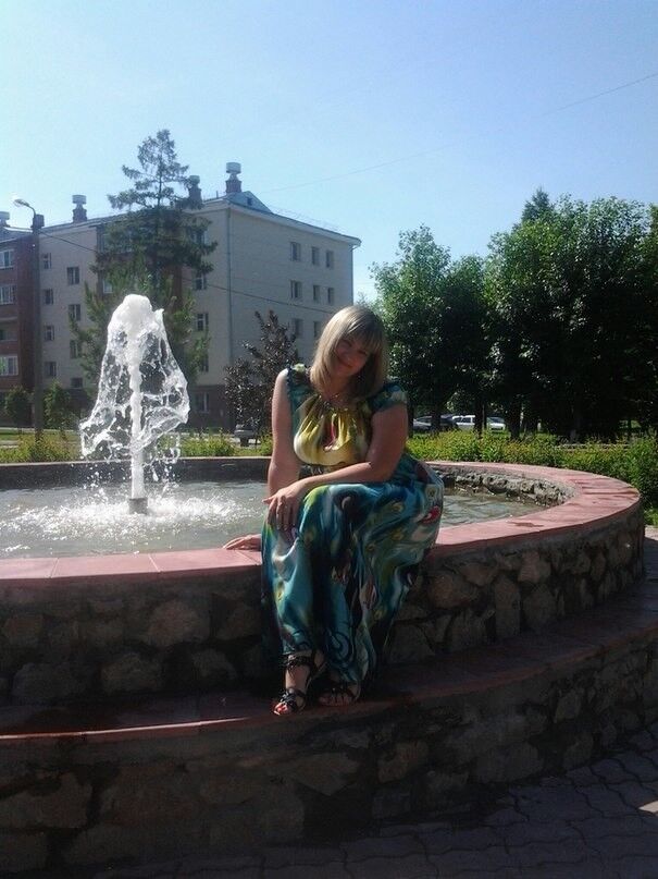  6932700  Christina, 33 ,    