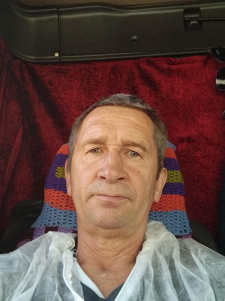  43814460  , 49 ,     