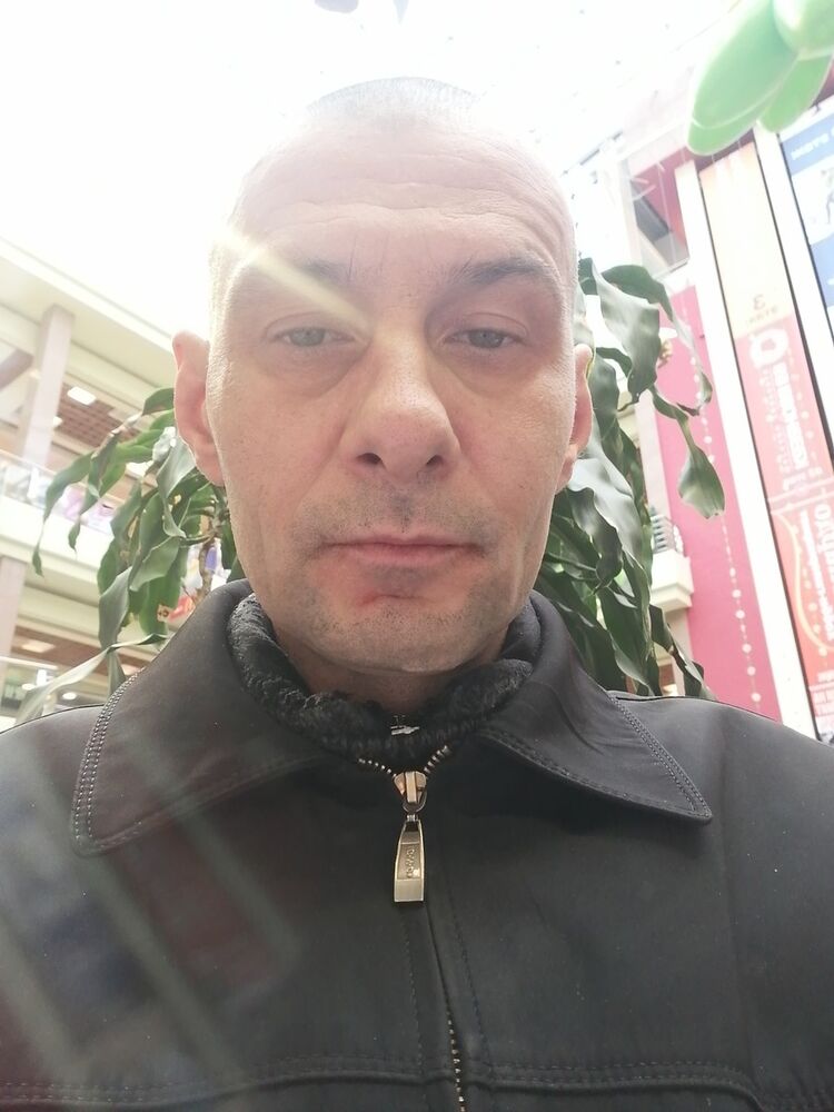  ,   Aleksei, 48 ,   ,   , c 