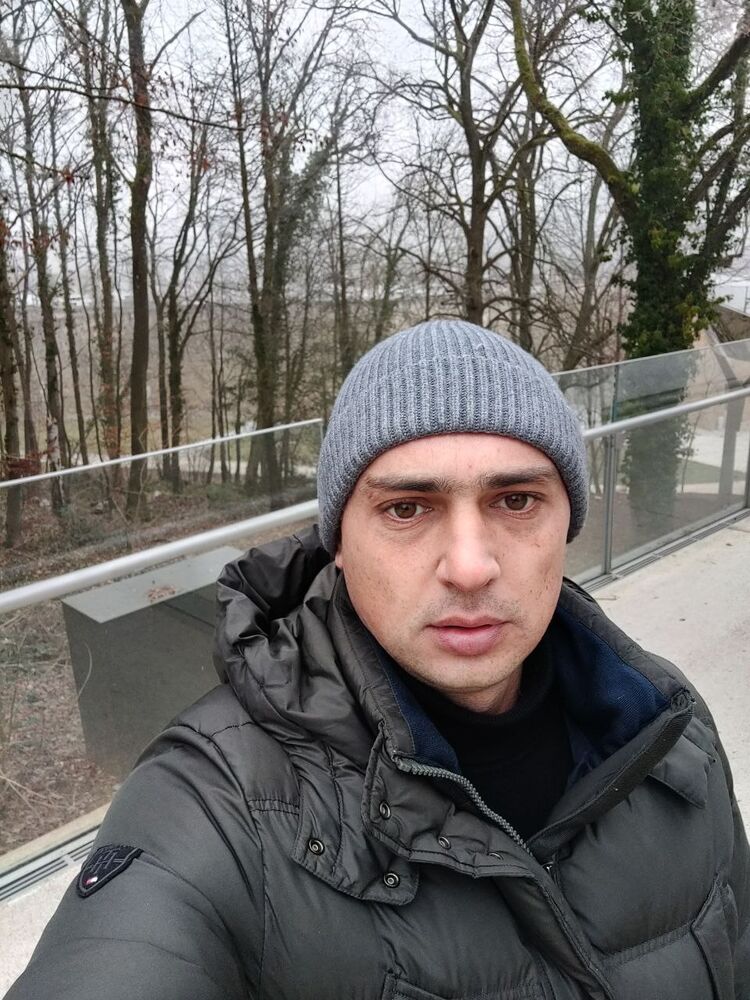  ,   , 37 ,   ,   