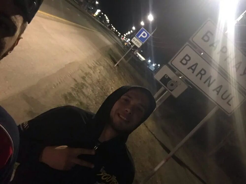  33659000  , 24 ,    