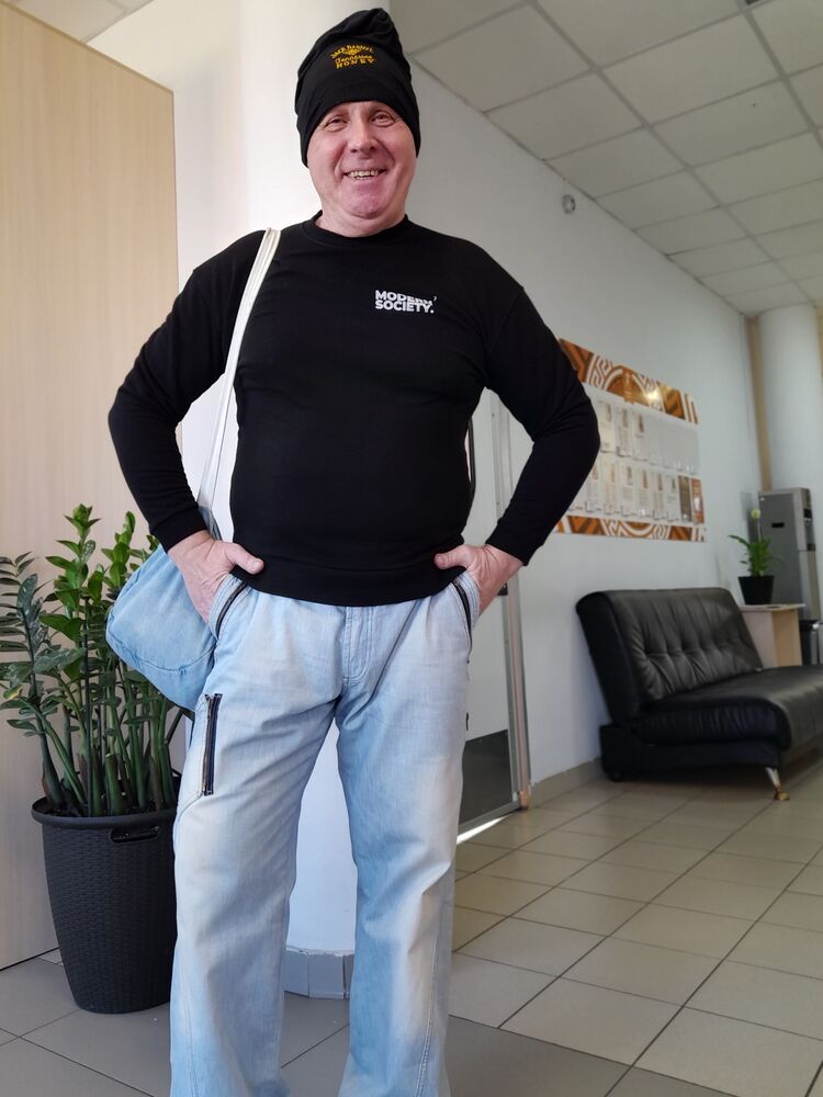  ,   Vyacheslav, 49 ,   ,   , c 