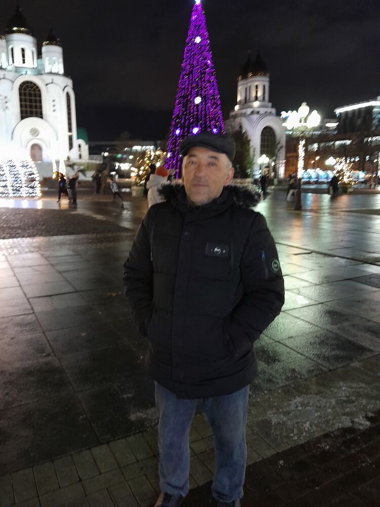  49750640  Tora, 56 ,    