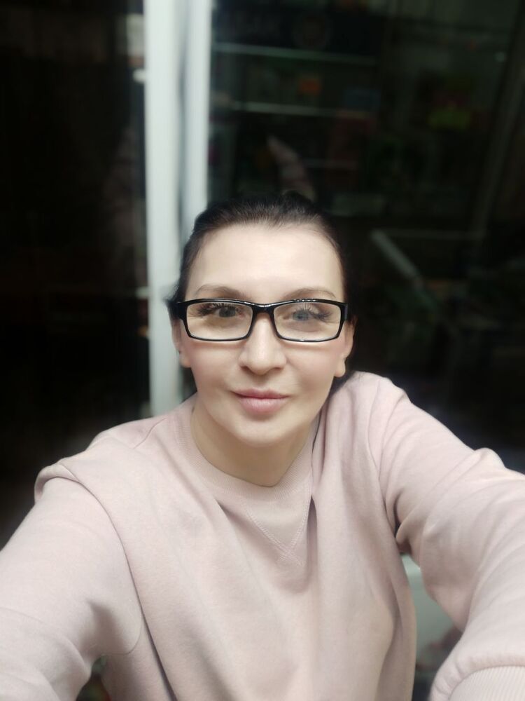  50488190  Vika, 49 ,    