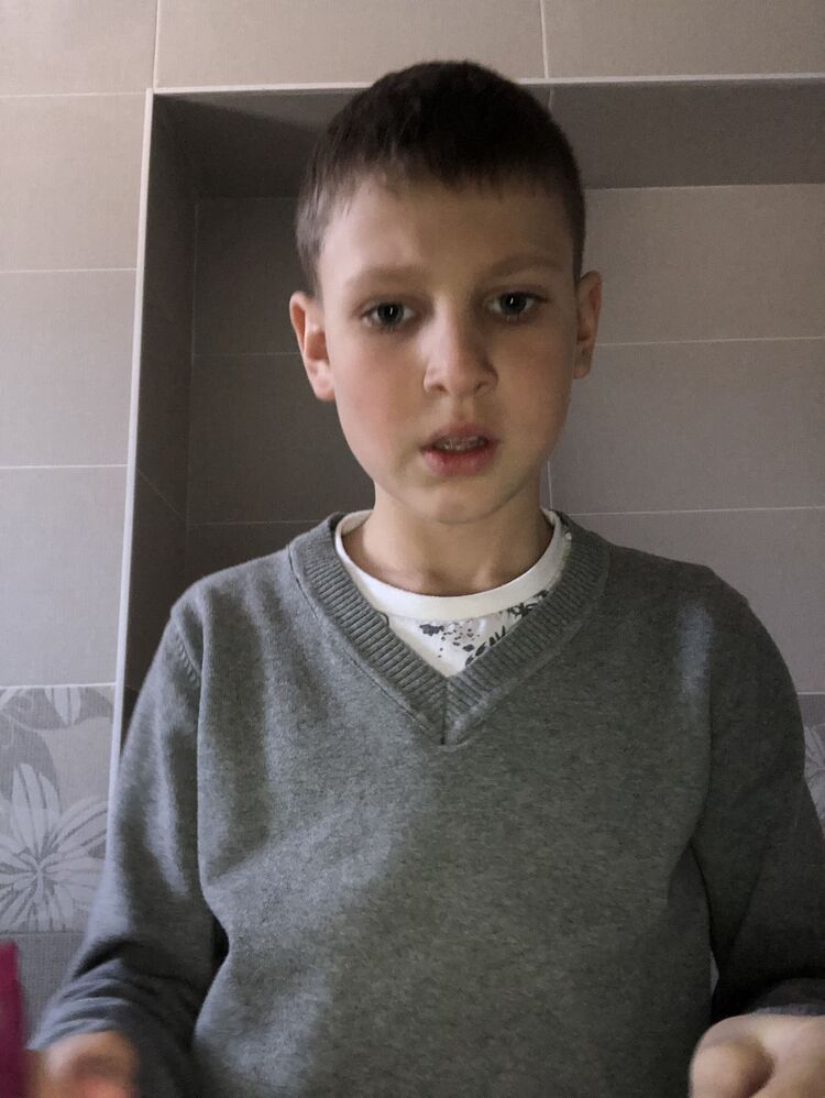  32548470  , 40 ,    