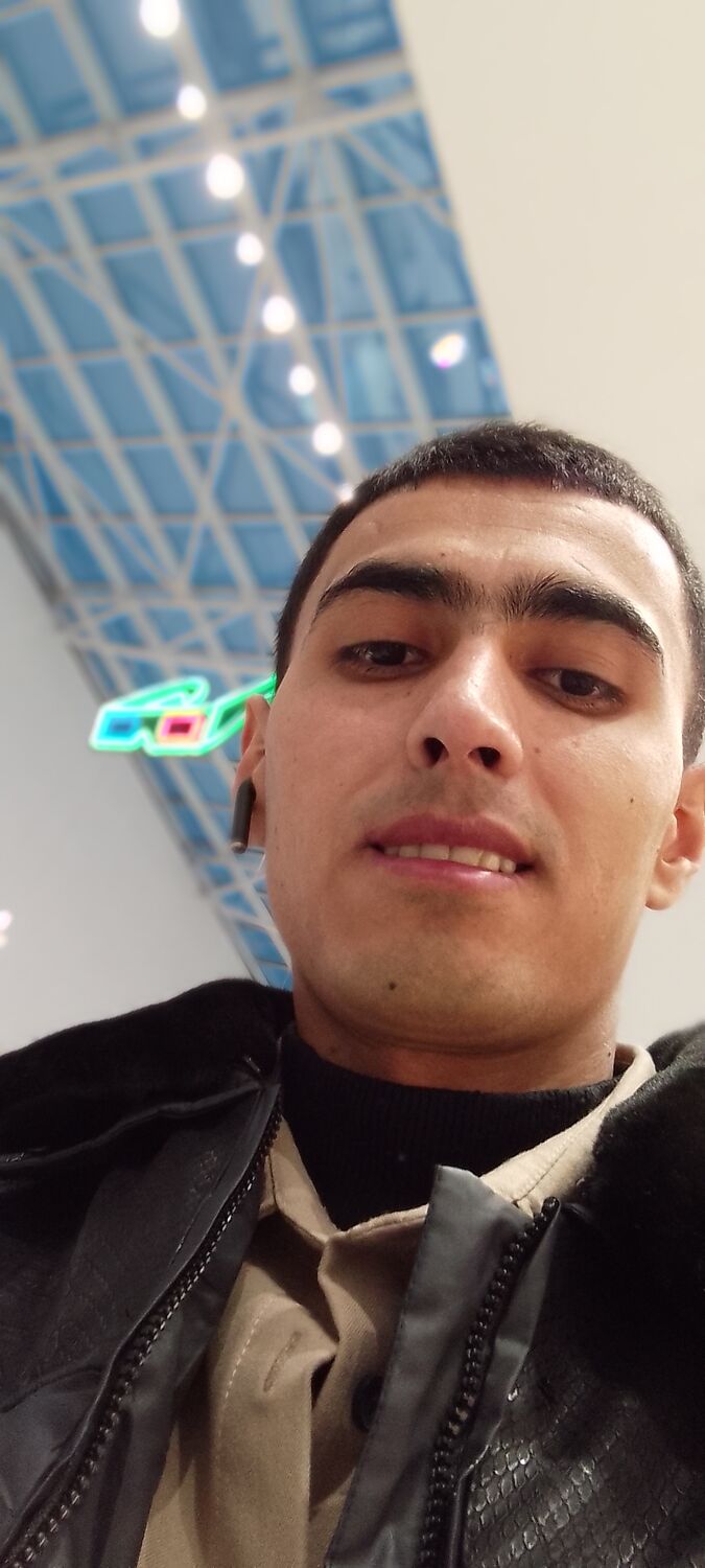  44545610  , 24 ,    