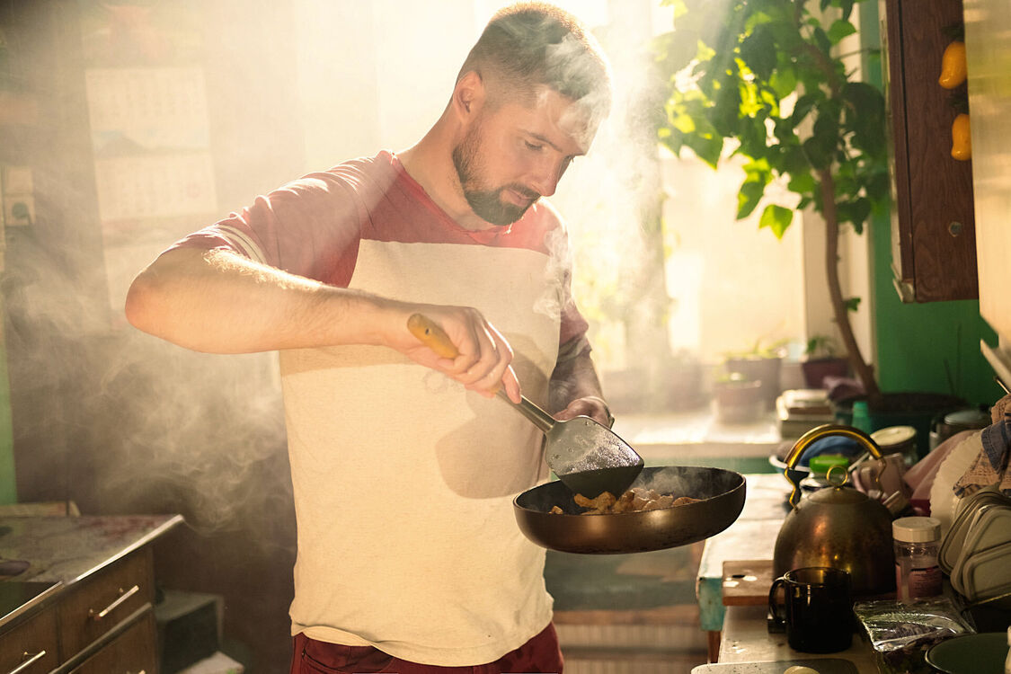  30777950  , 32 ,    -