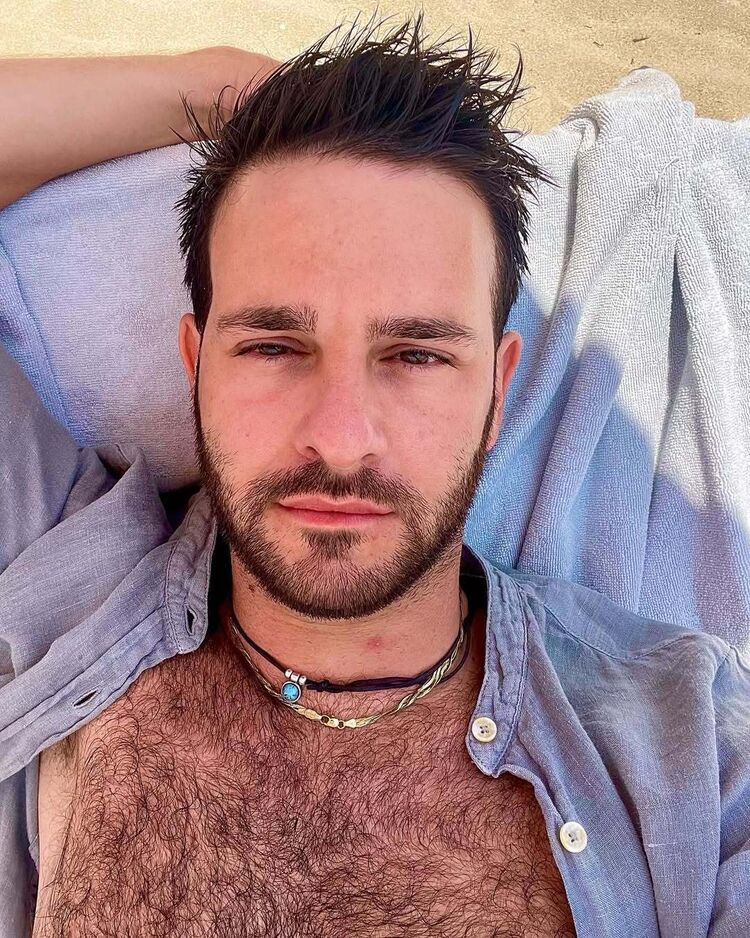  52642660  , 33 ,    -