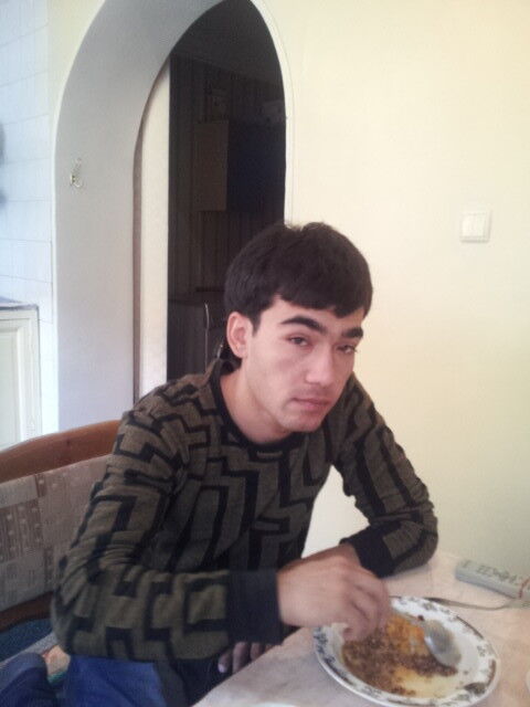  4742570  Rasul, 42 ,    