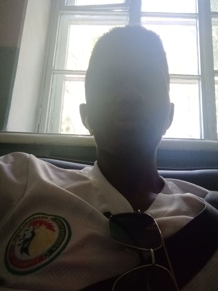  ,   Zeg Wayne, 27 ,   ,   