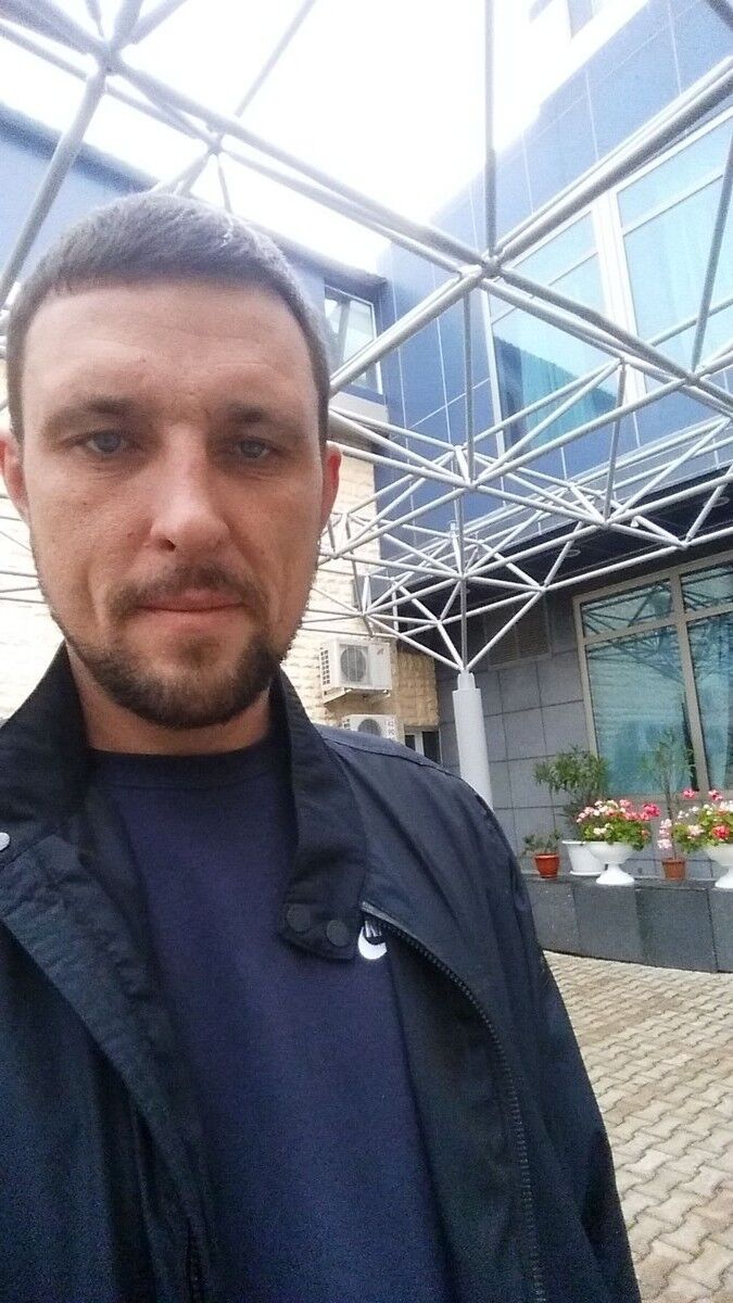  --,   , 43 ,   