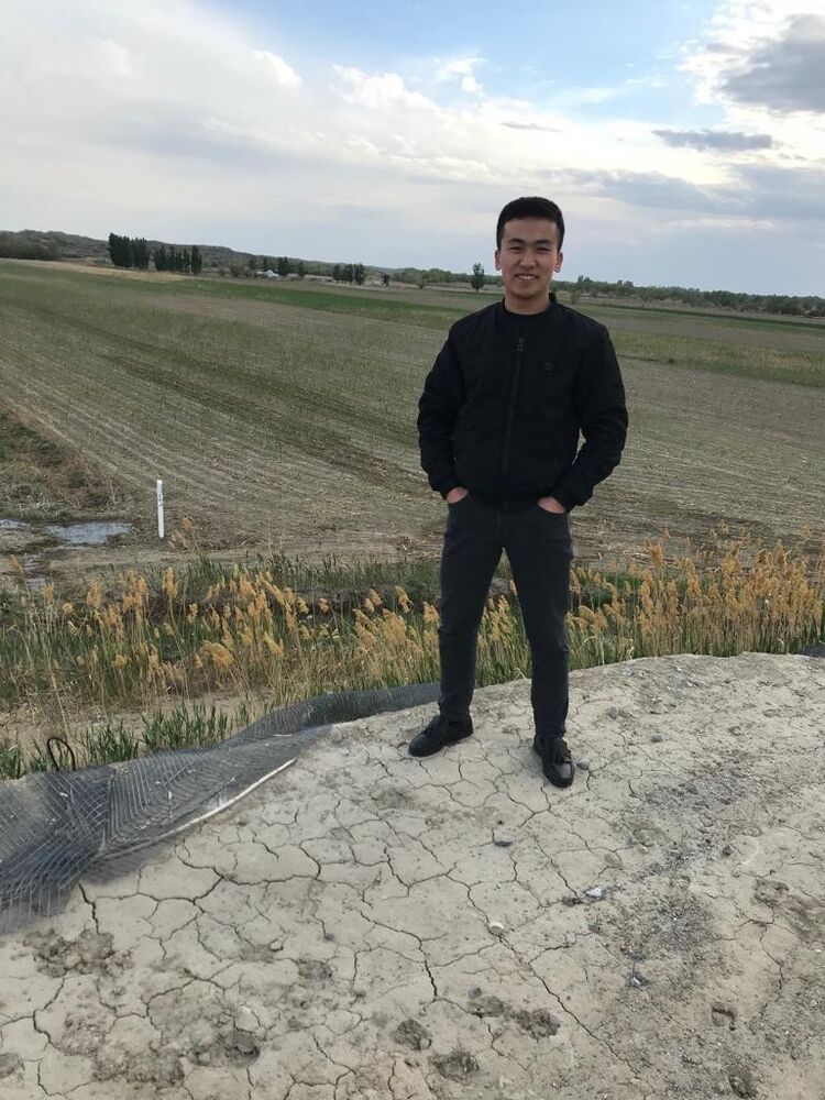  16423570  , 27 ,    