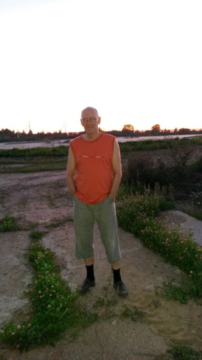  ,   Mark, 61 ,  