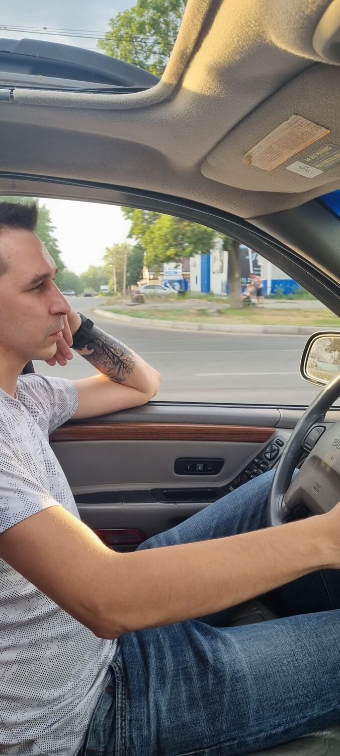  35181860  , 33 ,    