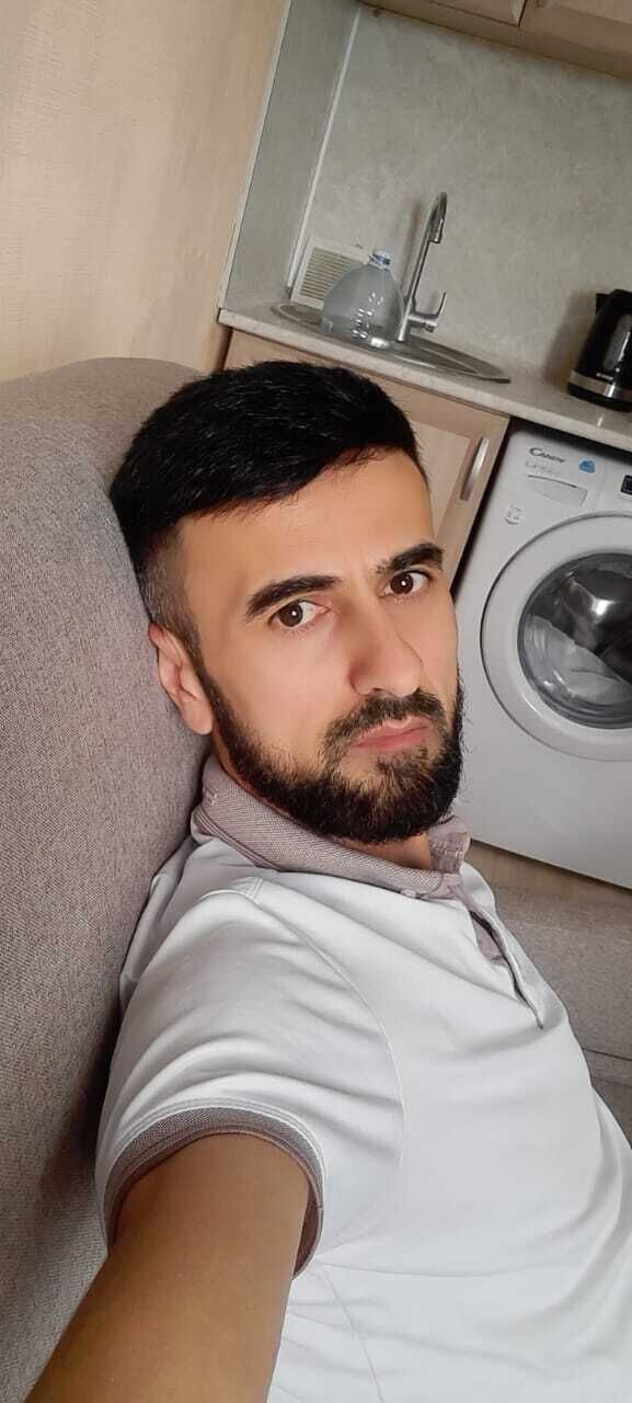  52946350  , 35 ,    -