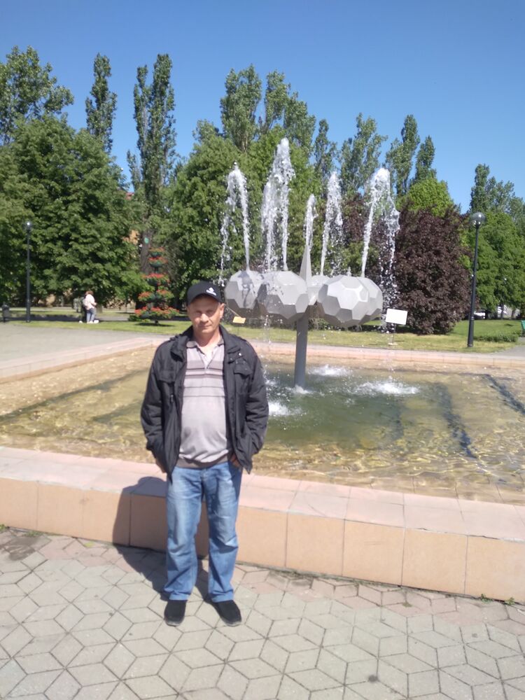  ,   Oleg, 51 ,   ,   
