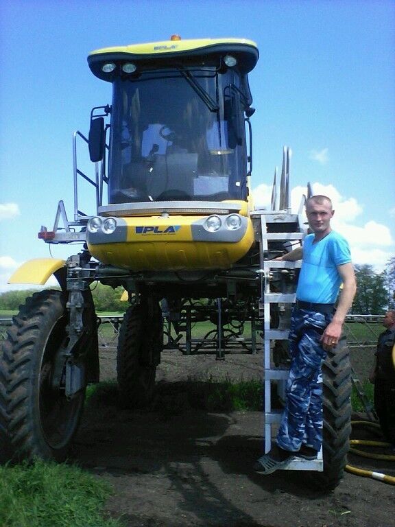  ,   Vladimir, 43 ,   ,   , c , 