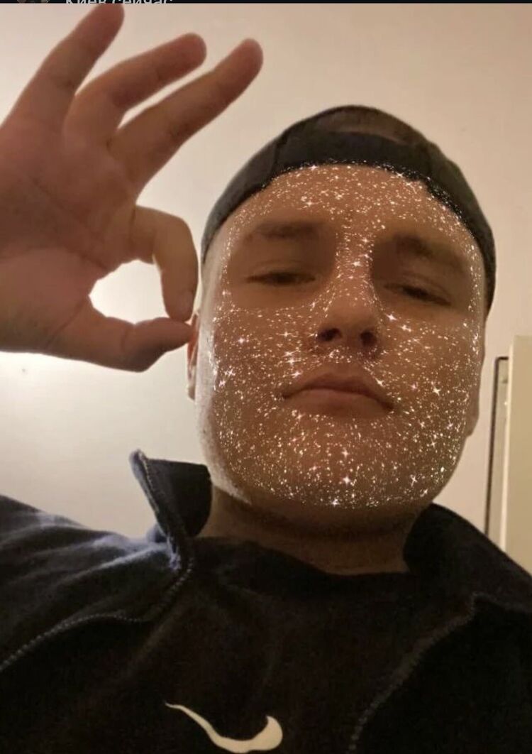  44668410  , 26 ,    
