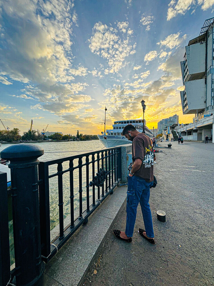 ���� 40401940 ����� Yash, 24 ����, ���� ���������� � �������-��-����