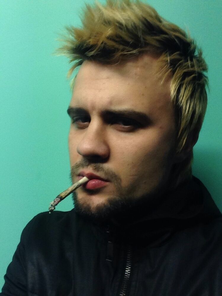  8906620  Aprel, 36 ,    