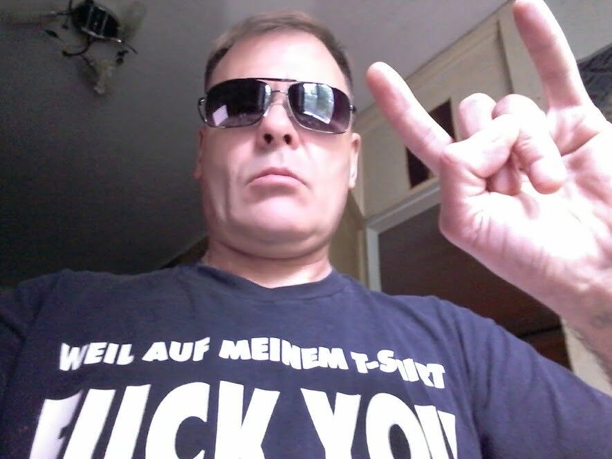  17816670  Serge, 62 ,    