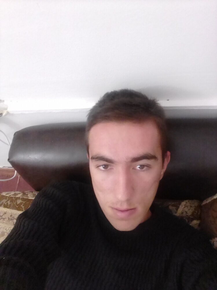  ,   Maksim, 31 ,   ,   , c 