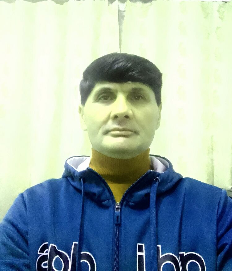  54318410  Misha, 54 ,    