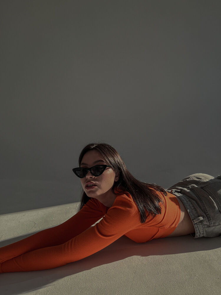  26700830  , 24 ,    -