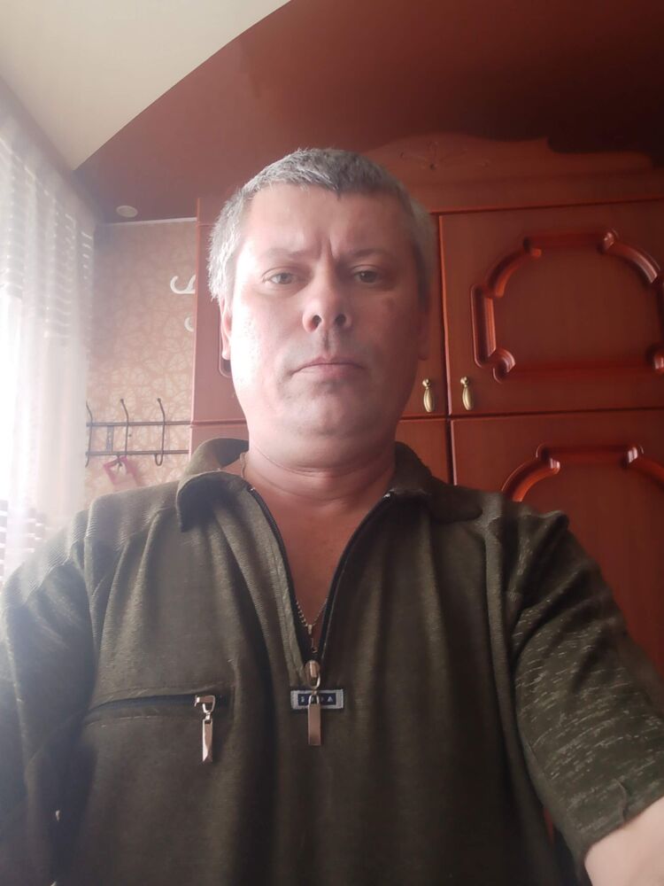  51060460  Roma, 46 ,    