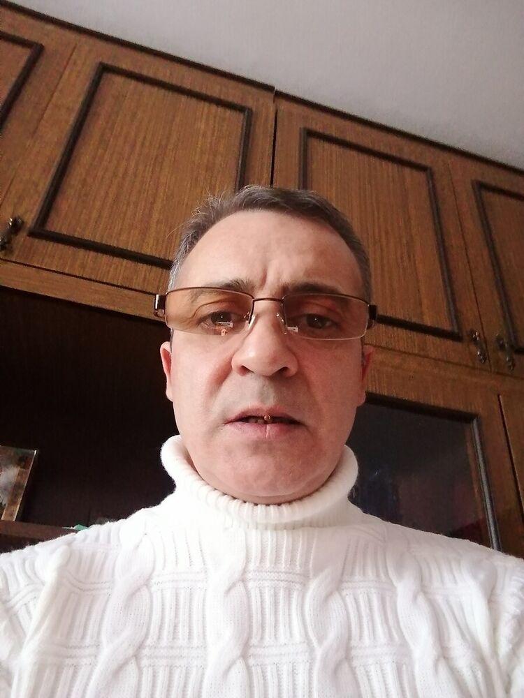  22032470  , 53 ,    